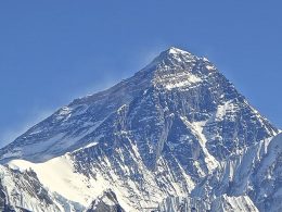 Dünyanın En Yüksek Dağı: Everest Dağı - Dünya Atlası