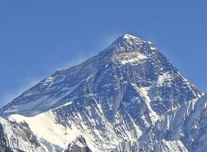 Dünyanın En Yüksek Dağı: Everest Dağı - Dünya Atlası