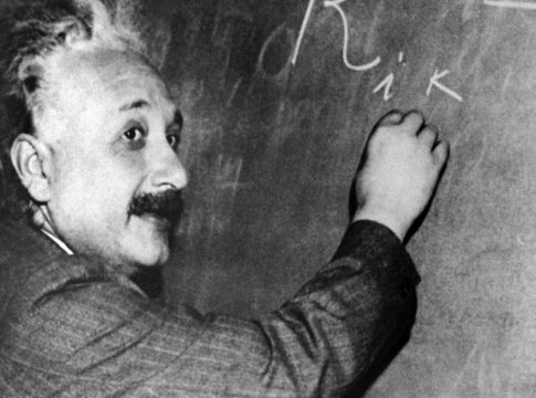 Albert Einstein ve Zaman