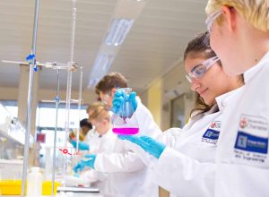 Kimya Mühendisliği Nedir, Çalışma Alanları Nelerdir?