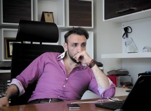 Sedat Sönmez Kimdir?