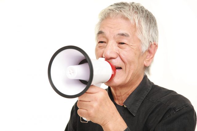 Sesimiz Yaşlandıkça Neden Değişir? Sesimiz Yaşlandıkça Neden Değişir?