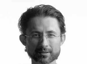 Barış Özcan Kimdir?