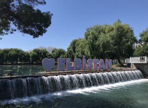 Yaz aylarında nüfusu ikiye katlanan şehir: Elbistan