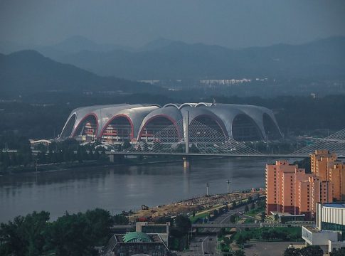 Dünyanın En Büyük 10 Stadyumu