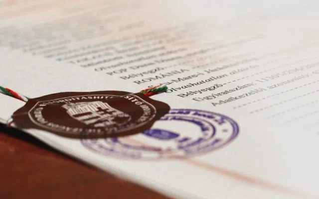 YÖK Denkliği ve Yurtdışı Hayalleri: Diplomanızı Arkadaşınıza Çevirterek Geleceğinizi Riske Atmayın